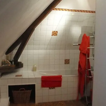 Сasa de vacaciones Le Lieu Enchanté 2 Troyes